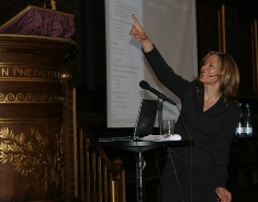 Susan Napier